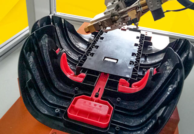 汽車(chē)內(nèi)飾件自動(dòng)噴膠機(jī)